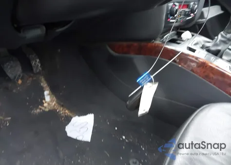 2009 Audi A5 3.2L из США, поврежденный, VIN WAUDK78T09A038593